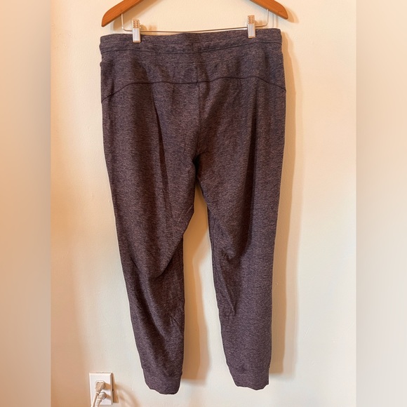 Lululemon Warm Down Heathered Jogger Size 12 - Picture 6 of 11